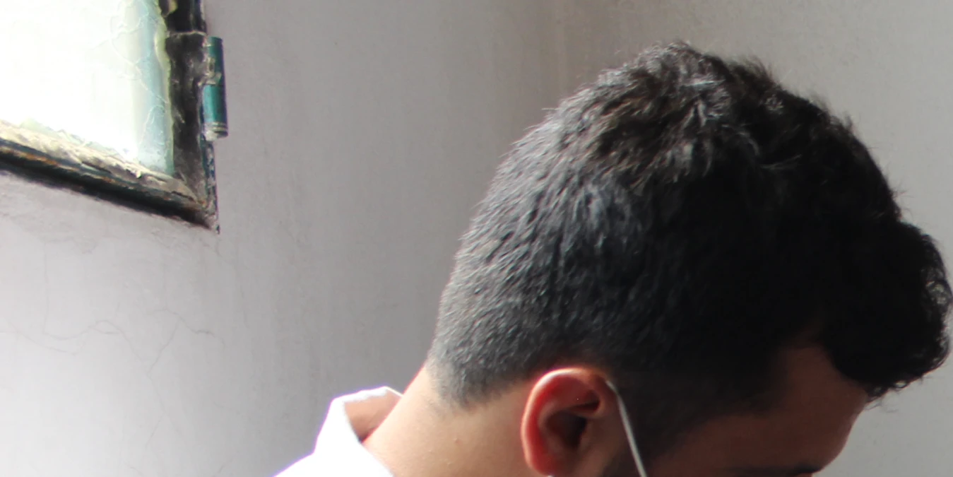Makeshift Clinic Provides Healthcare in Rural Syria