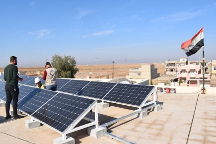 Solar panels bring brightness to classrooms in Iraq