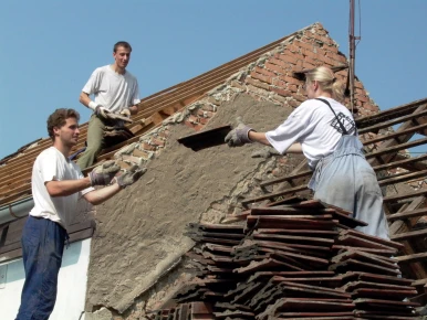 Floods in 2002 devastated half of the Czech Republic - could something similar happen today?