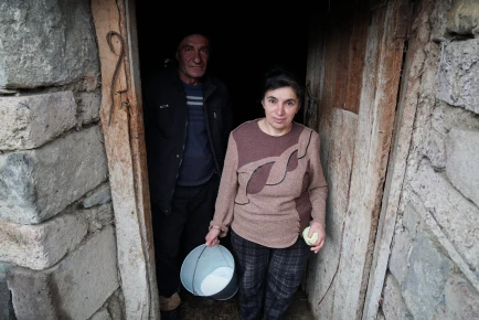 Through the eyes of the conflict-affected population 