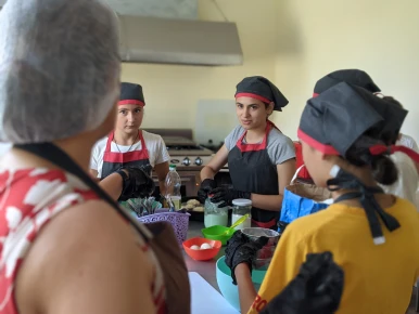 55 people affected by the pandemic and the war participated in professional short-term courses and apprenticeships