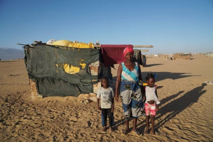 Feliciana's Story: Life without clean water in the Namibe desert 