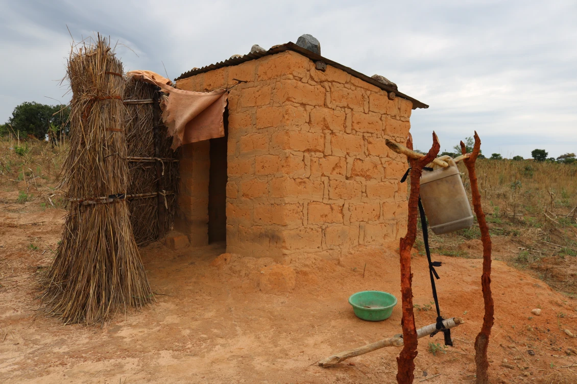 Certification in Lonhoa-Village Angola.