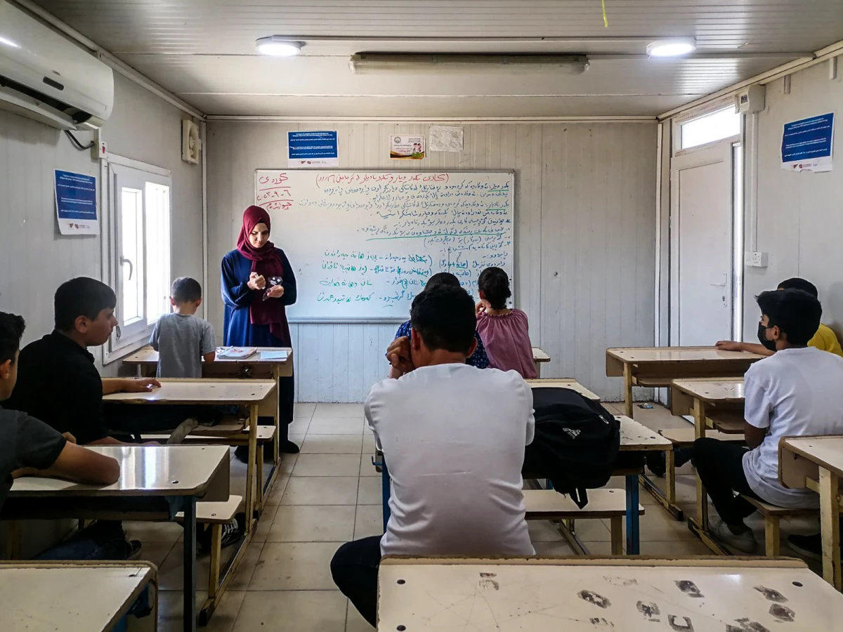 Students attending one of the remedial classes supported by PIN