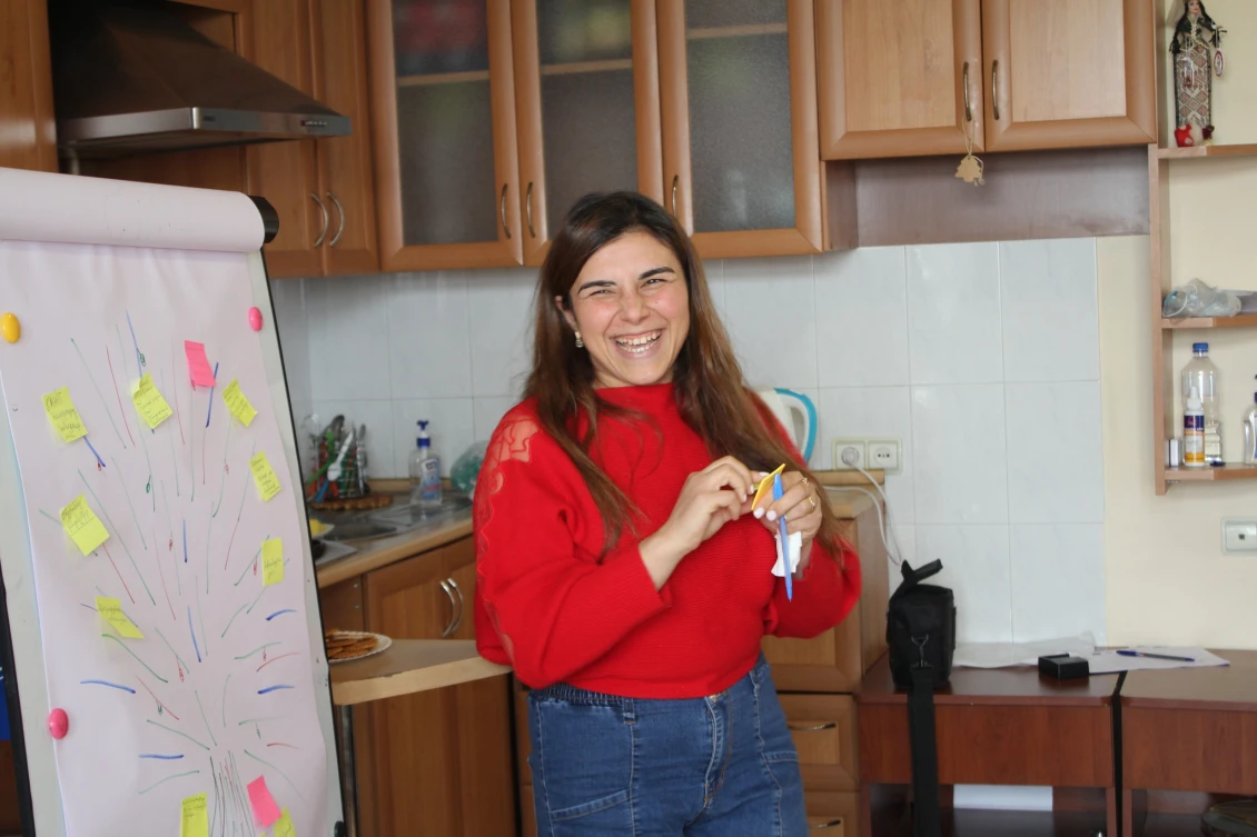 The beneficiaries of this project   were displaced women aged 18 to 60, young adults aged 18-30, and people with disabilities living in the Armenia. Project participants were given the opportunity to strengthen and improve their economic independence.
