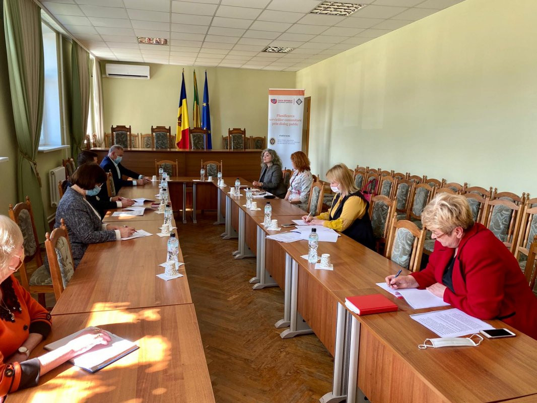 Community planning of social services through public dialogue 