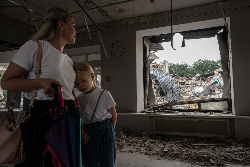 Education under fire: helping Ukrainian children in learn during wartime