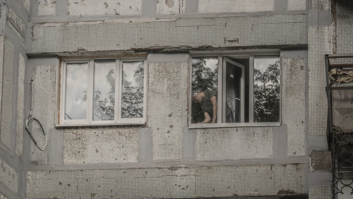 Restoring homes and hope near the frontline in Ukraine