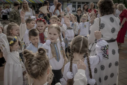 Helping Ukrainian Children Return to School