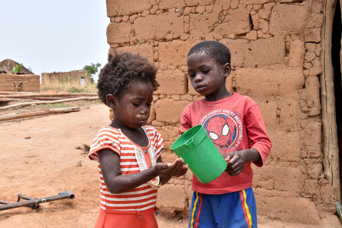Over the past Ten Years People in Need have brought Aid to more than 875 000 people in Angola. Their Work in the South of the African Continent continues.