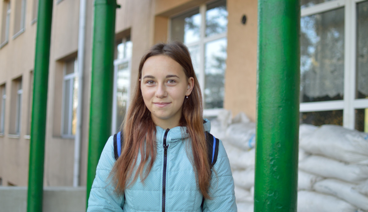 The Christmas tree protected me from shrapnel after the explosion, says fourteen-year-old Sonia living on Eastern Ukraine front line