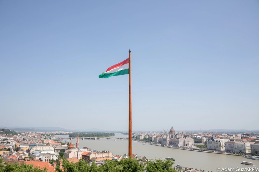 Orban Using Corona Crisis to Seize More Power 