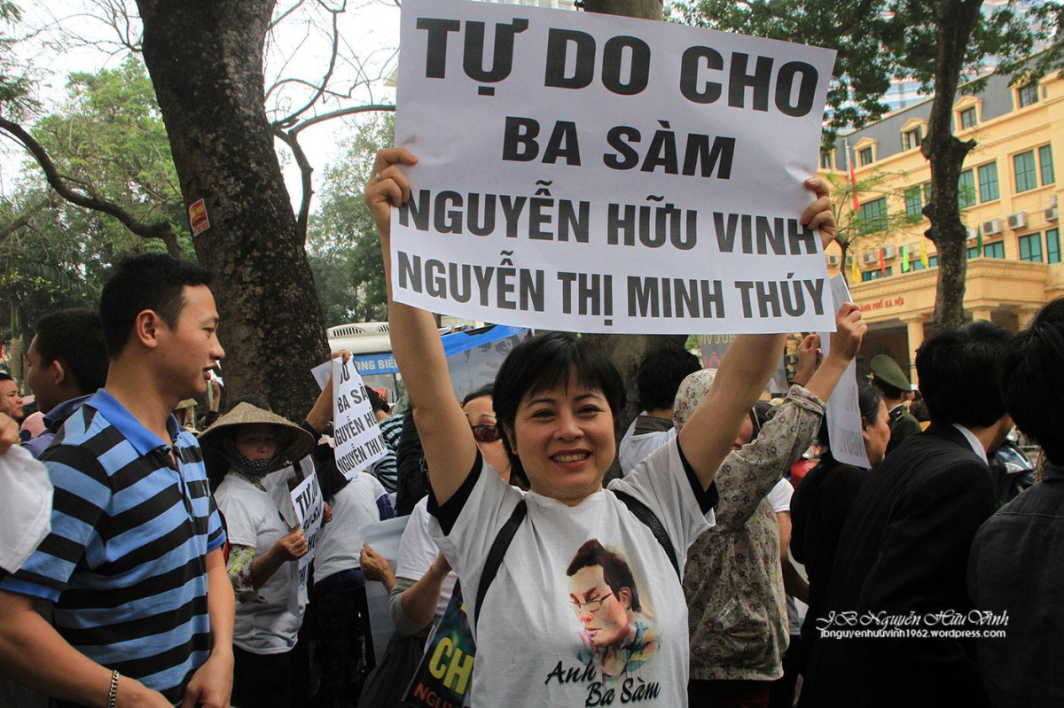 Activist jailed for supporting political prisoners in Vietnam